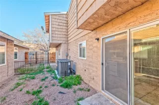 Photo #4: 2557205 Listing 