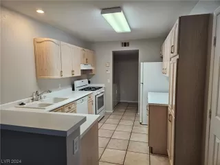 Photo #4: 2557224 Listing 