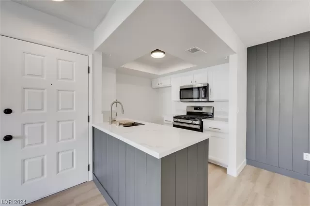 MLS: 2557241 Condo For Sale