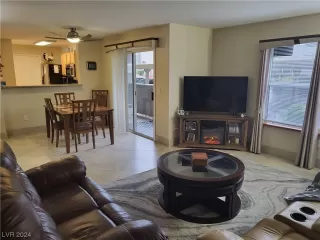 Photo #2: 2557254 Listing