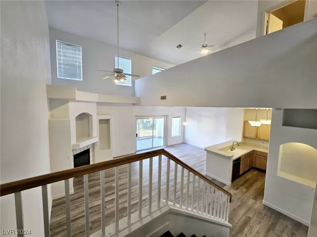 MLS: 2557293 Condo For Sale