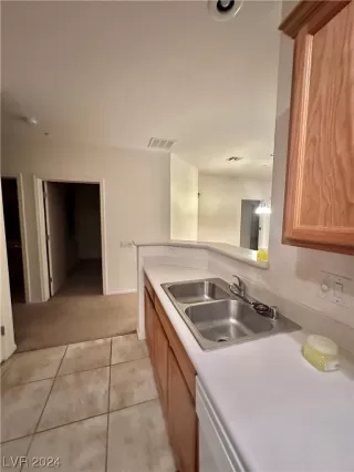 Photo #4: 2557312 Listing 