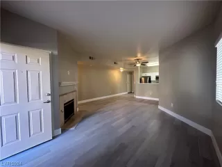 Photo #1: 2557314 Listing