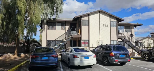 MLS: 2557316 Condo For Sale