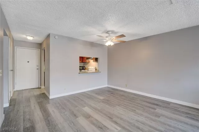 MLS: 2557343 Condo For Sale