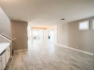 Photo #2: 2557346 Listing 