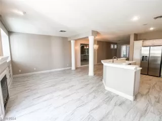 Photo #6: 2557346 Listing 