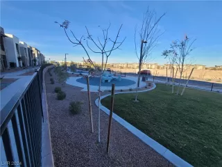 Photo #3: 2557358 Listing 