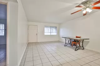 Photo #5: 2557359 Listing 