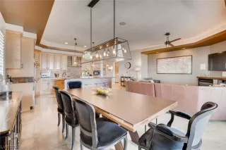 Photo #3: 2557393 Listing