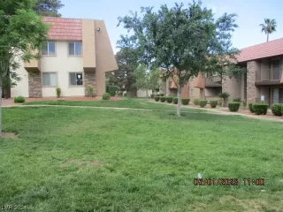 Photo #2: 2557394 Listing