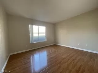 Photo #5: 2557450 Listing 