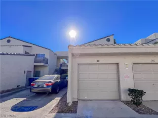 Photo #1: 2557499 Listing 