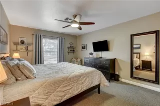 Photo #2: 2557509 Listing