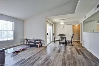 Photo #6: 2557521 Listing