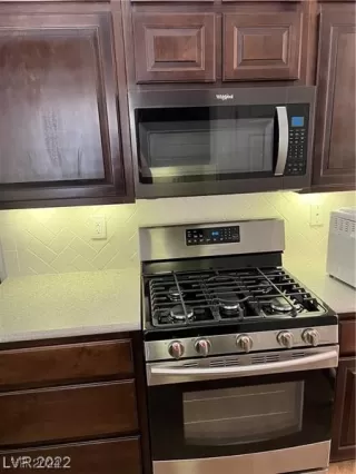 Photo #1: 2557610 Listing 