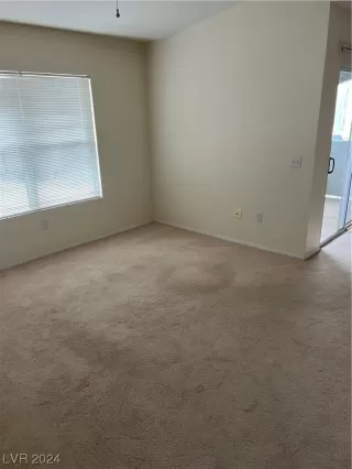 Photo #1: 2557621 Listing 