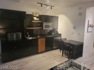 Photo #5: 2557625 Listing 