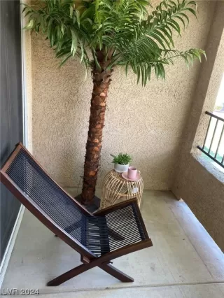 Photo #5: 2557639 Listing