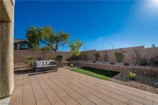 Photo #6: 2557662 Listing 