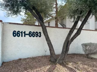 Photo #1: 2557675 Listing 