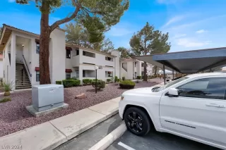 Photo #2: 2557675 Listing 