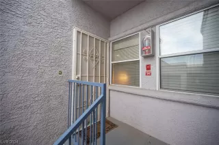 Photo #1: 2557684 Listing 