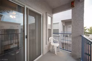 Photo #2: 2557684 Listing 