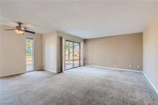 Photo #3: 2557685 Listing 