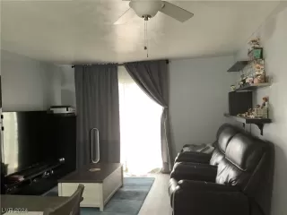 Photo #5: 2557703 Listing 