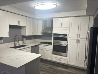 Photo #4: 2557720 Listing 