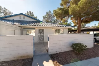 Photo #1: 2557796 Listing