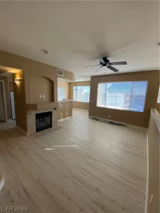 Photo #4: 2557837 Listing 