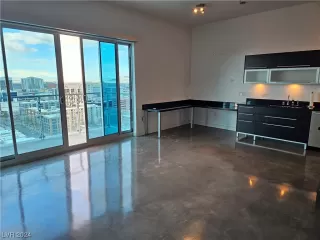 Photo #4: 2557845 Listing 