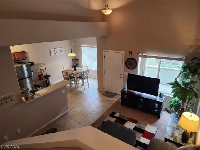 MLS: 2557861 Condo For Sale