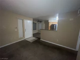 Photo #1: 2557862 Listing