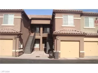 Photo #1: 2557872 Listing 