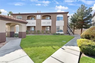 Photo #3: 2557892 Listing