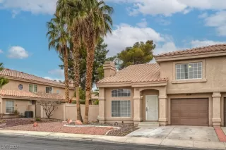 Photo #2: 2557927 Listing