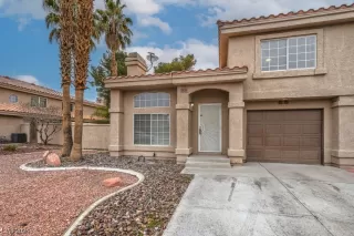 Photo #3: 2557927 Listing