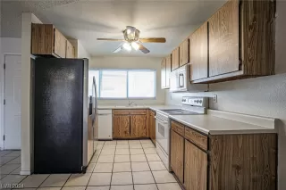 Photo #3: 2557945 Listing 