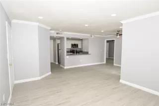 Photo #3: 2557982 Listing 