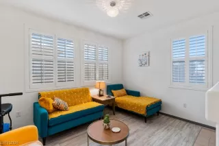 Photo #3: 2557992 Listing