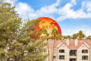 Photo #3: 2558010 Listing