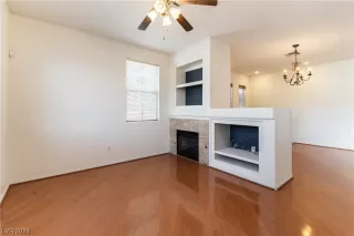 Photo #6: 2558024 Listing