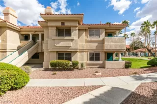 Photo #1: 2558034 Listing 