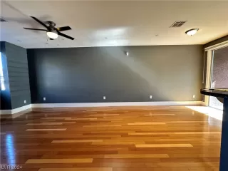 Photo #6: 2558076 Listing 