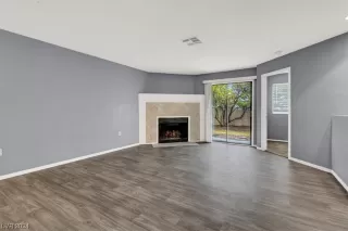 Photo #5: 2558104 Listing 