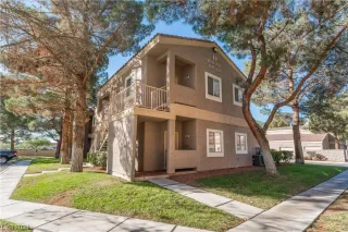 Photo #1: 2558129 Listing