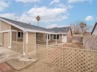 Photo #3: 2558148 Listing